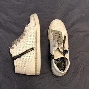 Dolce Vita Sneakers